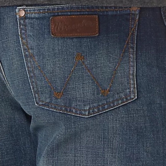 JLN Men’s Wranglers Retro Relaxed Boot Jeans. - Picture 5 of 11